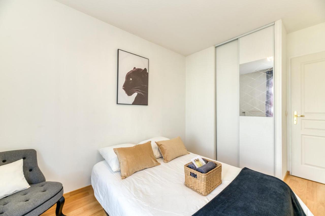 Apartment R'apparts T3 Pop Culture